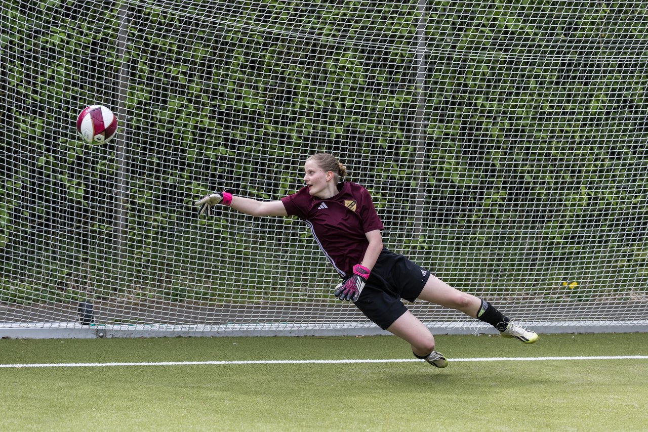 Bild 130 - wBJ SC Condor - VfL Pinneberg : Ergebnis: 3:2